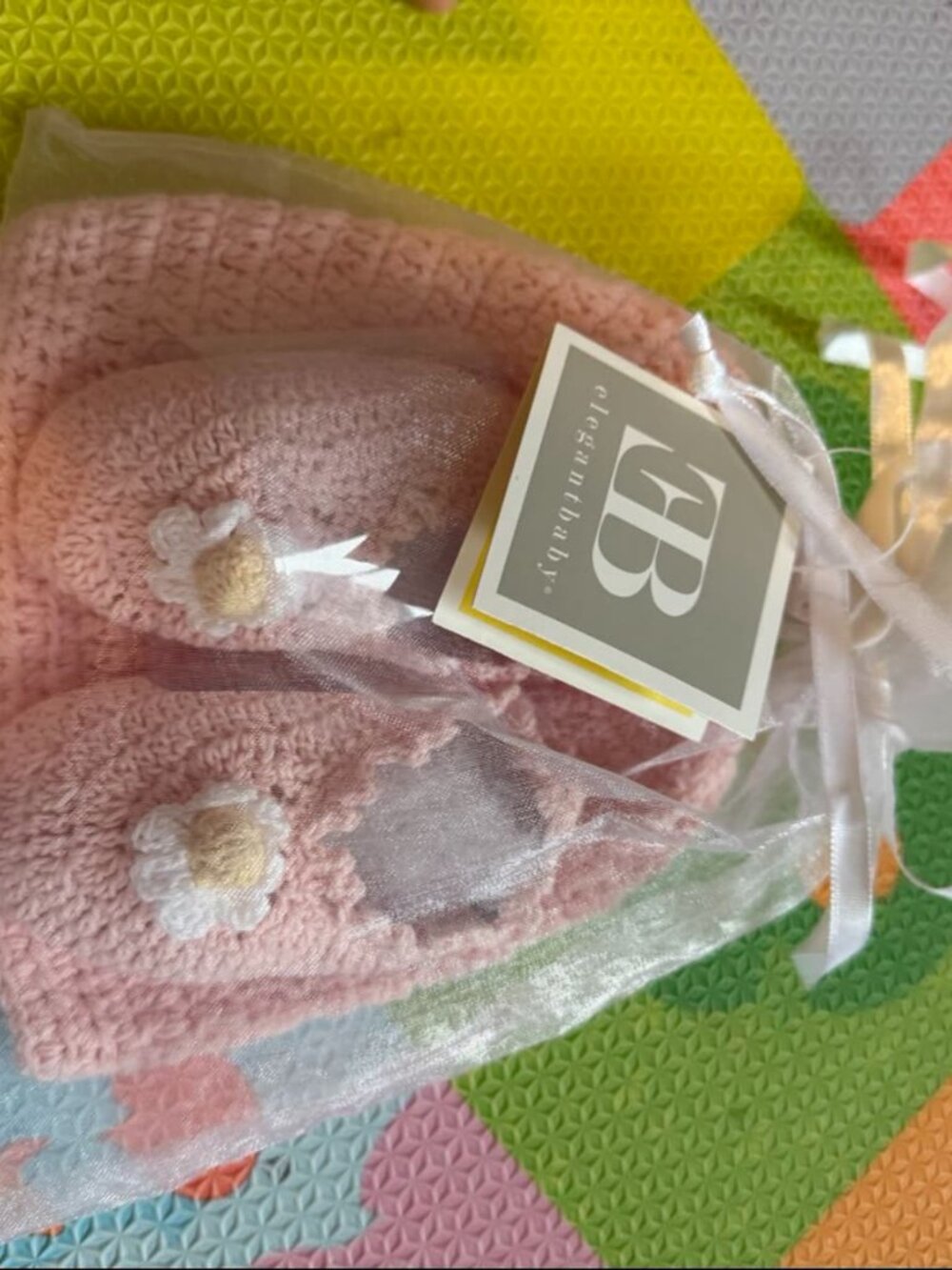 Elegant Baby Pink Crochet Booties Daisy Flower NWT Gift Set